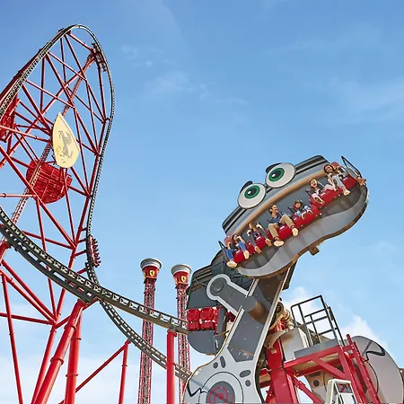 Hotel Portaventura Roulette - Includes Unlimited Access To Portaventura Park & 1 Access To Ferrari Land 4*