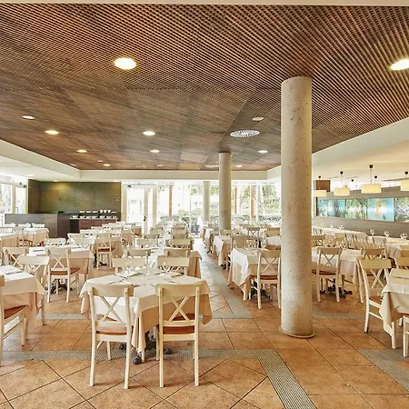 Hotel Portaventura Roulette - Includes Unlimited Access To Portaventura Park & 1 Access To Ferrari Land
