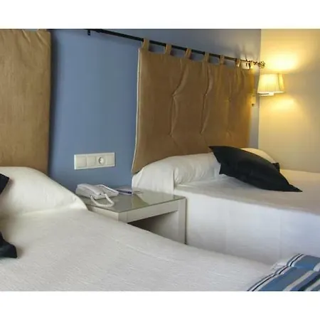 Hotel Portaventura Roulette - Includes Unlimited Access To Portaventura Park & 1 Access To Ferrari Land Salou