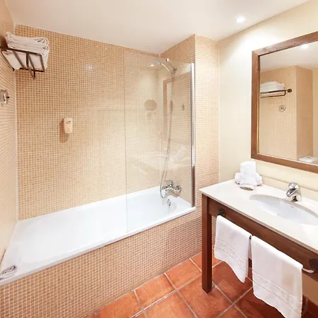 Hotel Portaventura Roulette - Includes Unlimited Access To Portaventura Park & 1 Access To Ferrari Land Salou