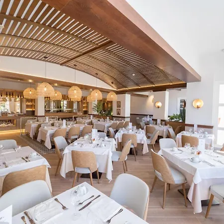 Portaventura Roulette - Includes Unlimited Access To Portaventura Park & 1 Access To Ferrari Land 4* Salou