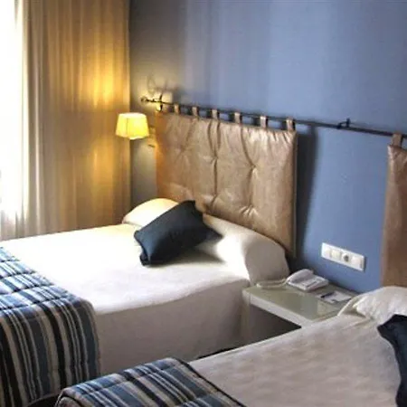Portaventura Roulette - Includes Unlimited Access To Portaventura Park & 1 Access To Ferrari Land Hotell