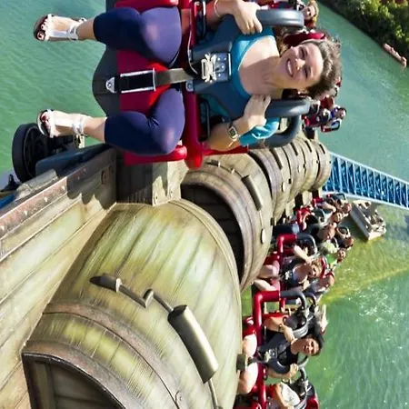 Hotell Portaventura Roulette - Includes Unlimited Access To Portaventura Park & 1 Access To Ferrari Land 4*